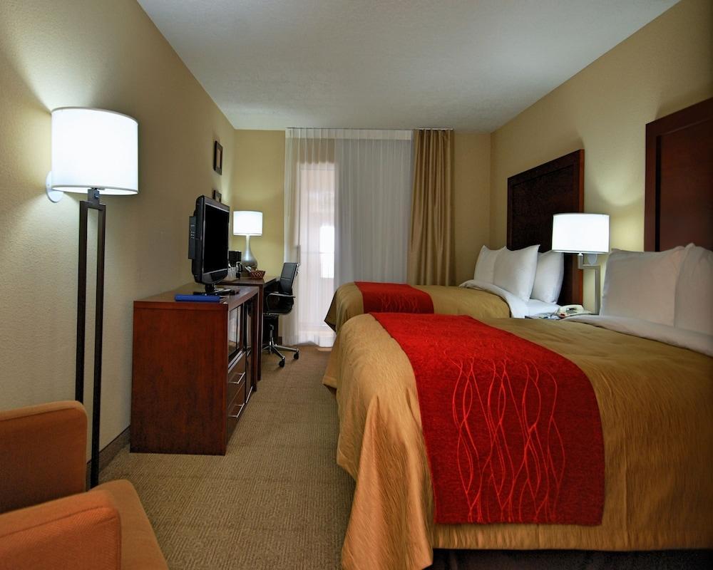 Comfort Inn Albuquerque Airport Bagian luar foto
