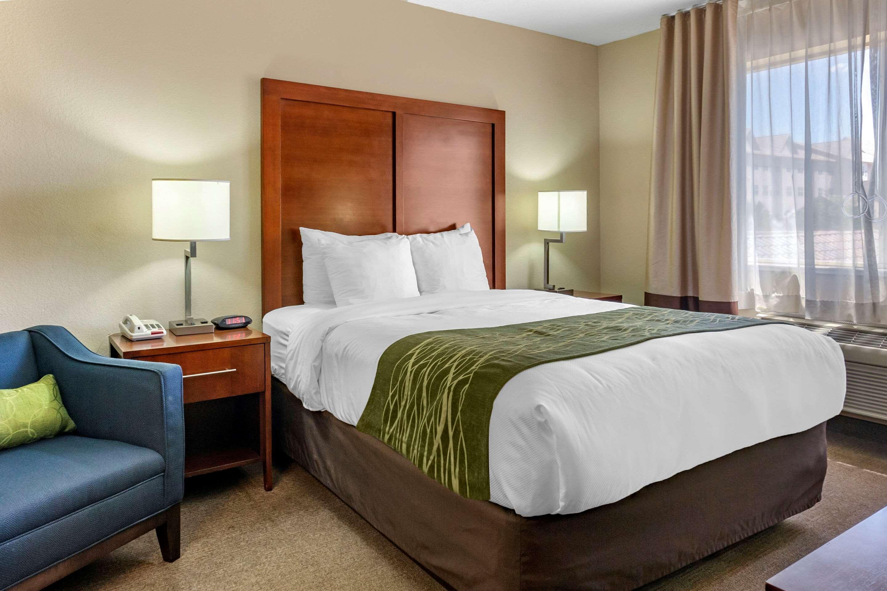 Comfort Inn Albuquerque Airport Bagian luar foto