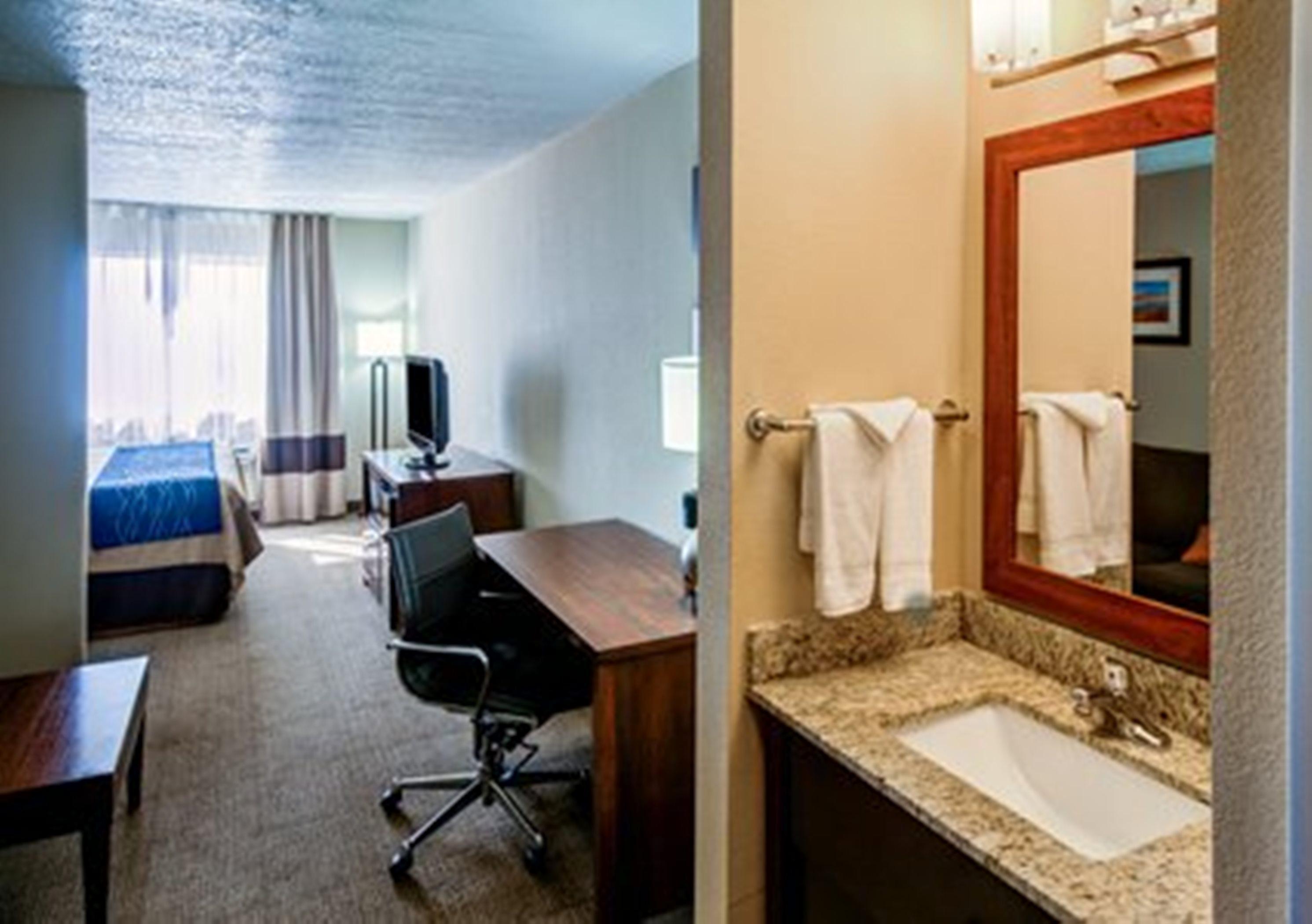Comfort Inn Albuquerque Airport Bagian luar foto