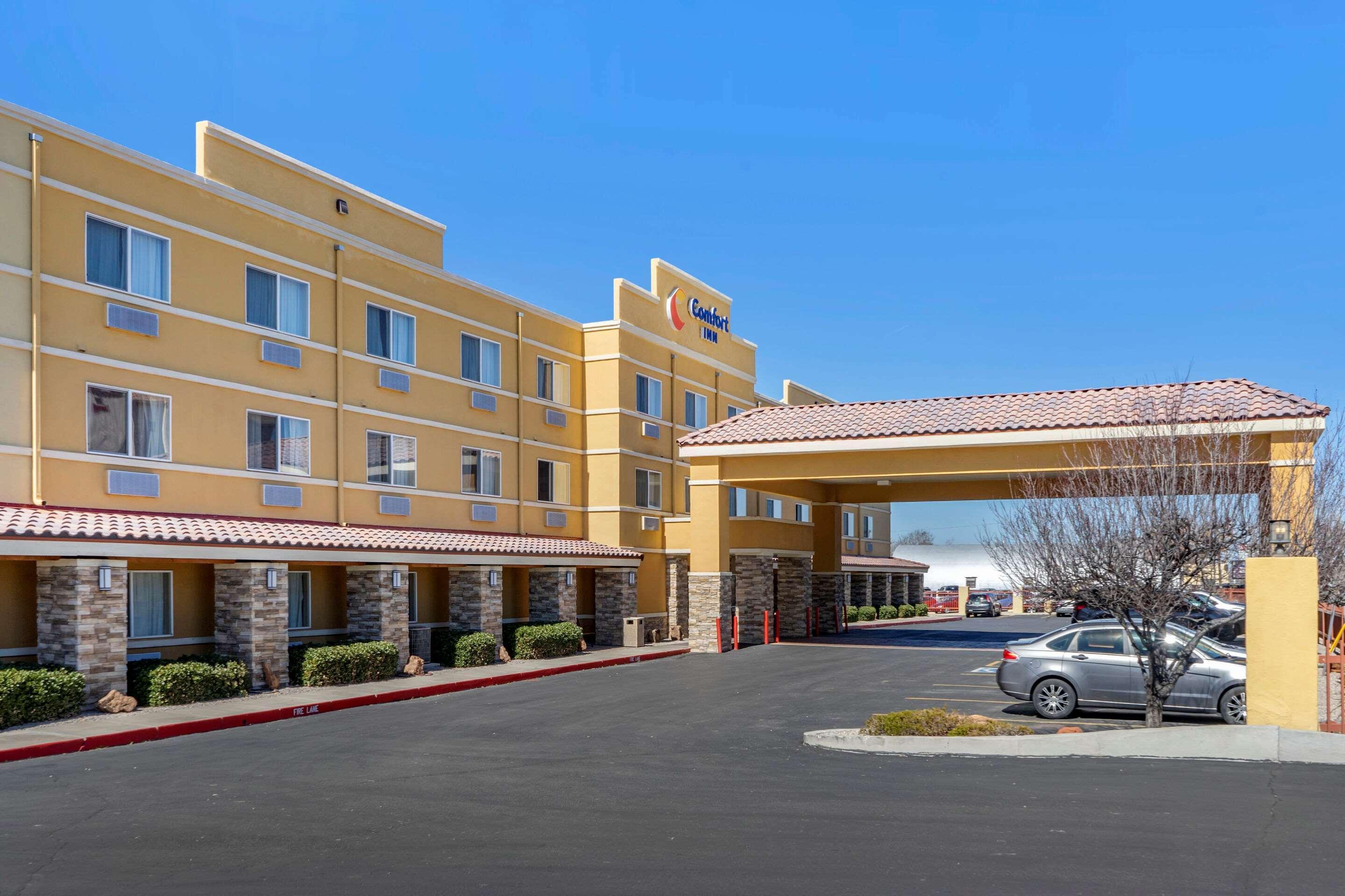 Comfort Inn Albuquerque Airport Bagian luar foto
