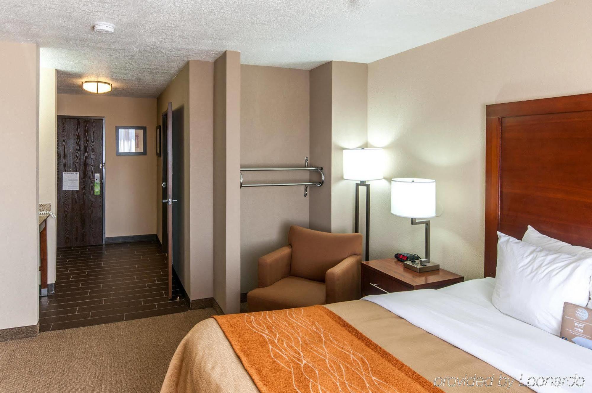 Comfort Inn Albuquerque Airport Bagian luar foto